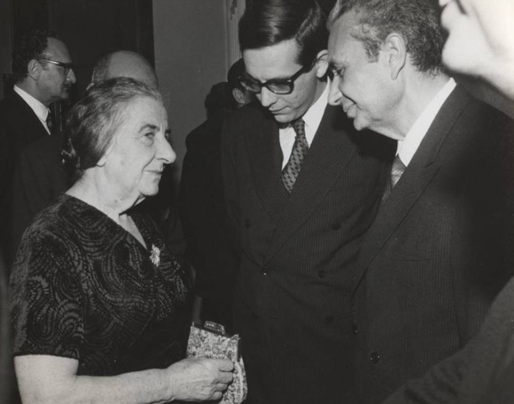 Con Golda Meir